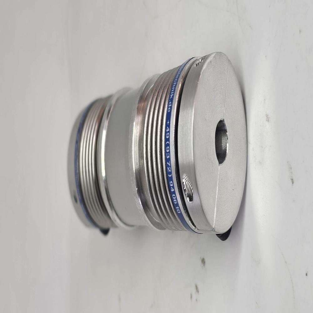 LINE SHAFT WITH METAL BELLOW COUPLINGS