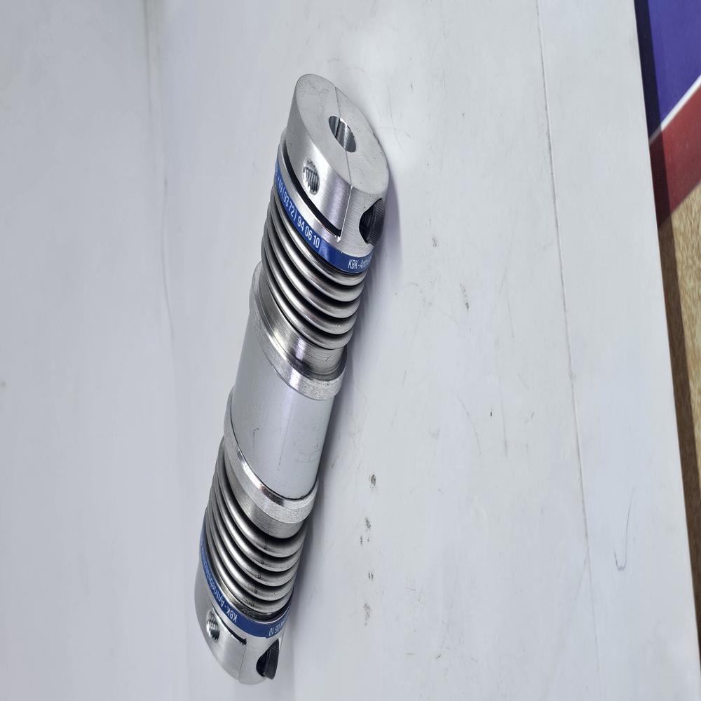 LINE SHAFT WITH METAL BELLOW COUPLINGS