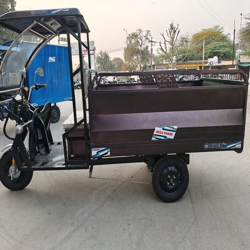 Loading Rickshaw Near Me - Metal/steel Body, 2100mm Wheelbase, 600 Kg Capacity | 1000w Motor, Telescopic Hydraulic Suspension, Led Lighting
