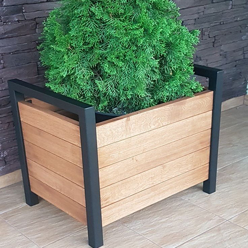 Raised Garden Beds - Color: Brown