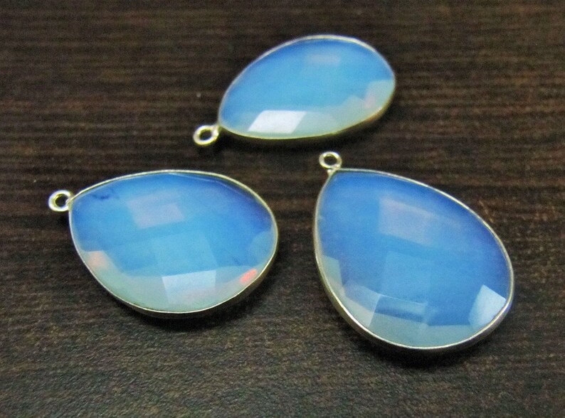 White Opalite Pear Shape Briolette Connector 20 x 25 mm Hydro Quartz Bezel Connector Charm Single loop Gemstone Bezel Connectors per piece