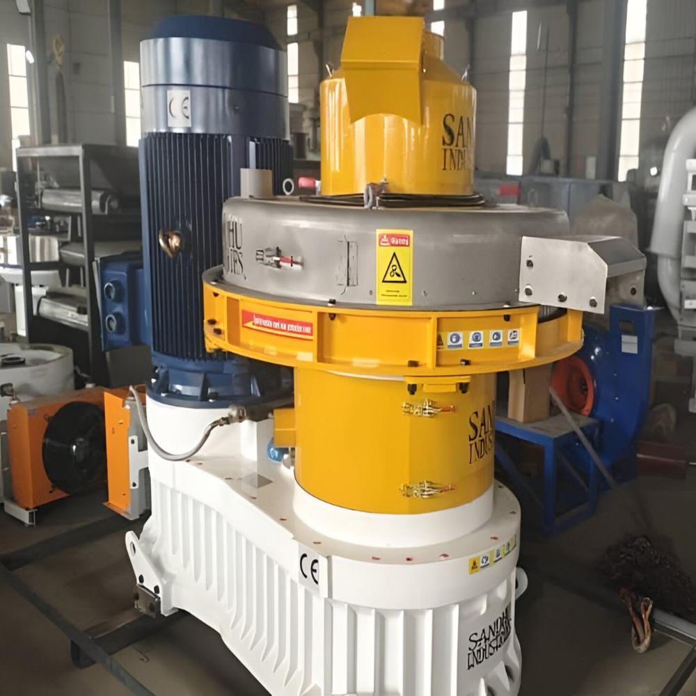 Vertical Ring Die Pellet Machine - Automatic Grade: Automatic