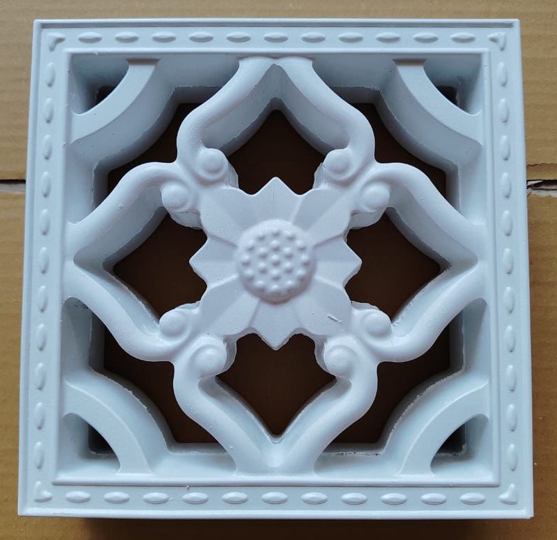 DOOR WHITE CEMENT JALI