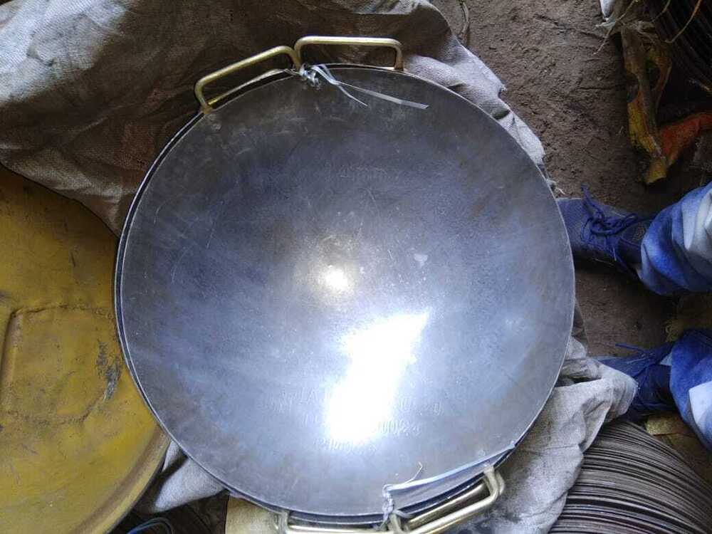 14 Inch Wok - Color: Black