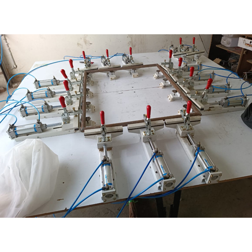 Pneumatic Stretching Clamp
