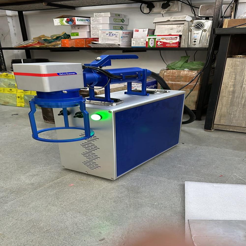 Table Mounted Laser Marking Machine - Accuracy: 99.99 %