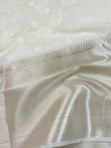 Premium Mulmul Chanderi With Skirt Border And Flower Embroidery Booti And Jaal Design