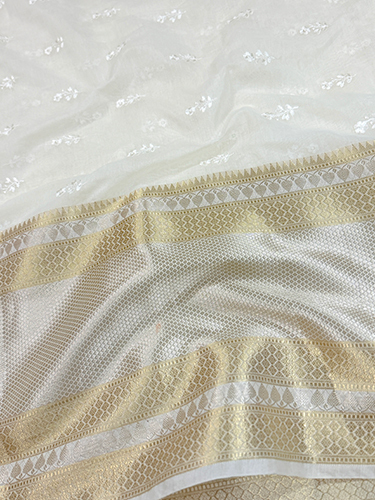 Premium Mulmul Chanderi With Skirt Border And Flower Embroidery Booti And Jaal Design