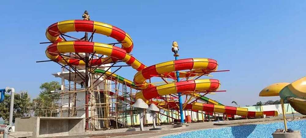 Pendulum Water Slide System