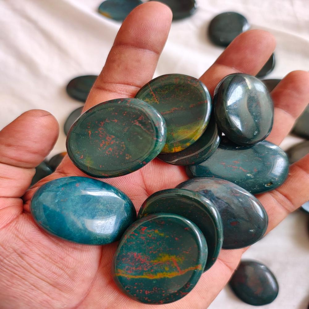 Blood Worry Stone - Color: Green