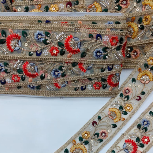 Beads Lace - Color: Gold & White