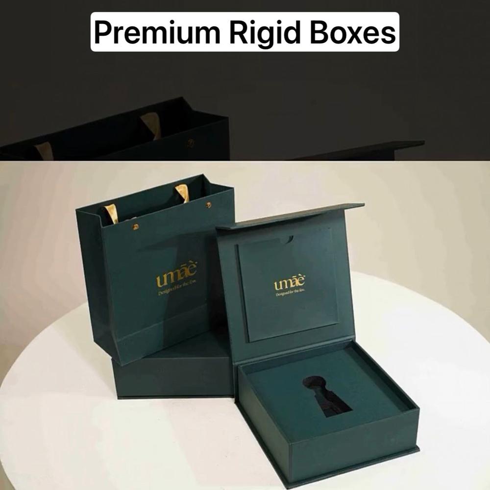 Lid Packaging Mockup Rigid Box With