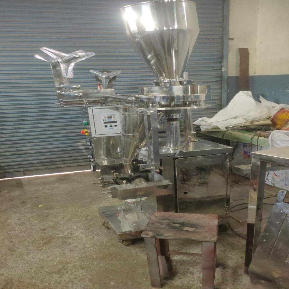 Automatic Namkeen Packing Machine