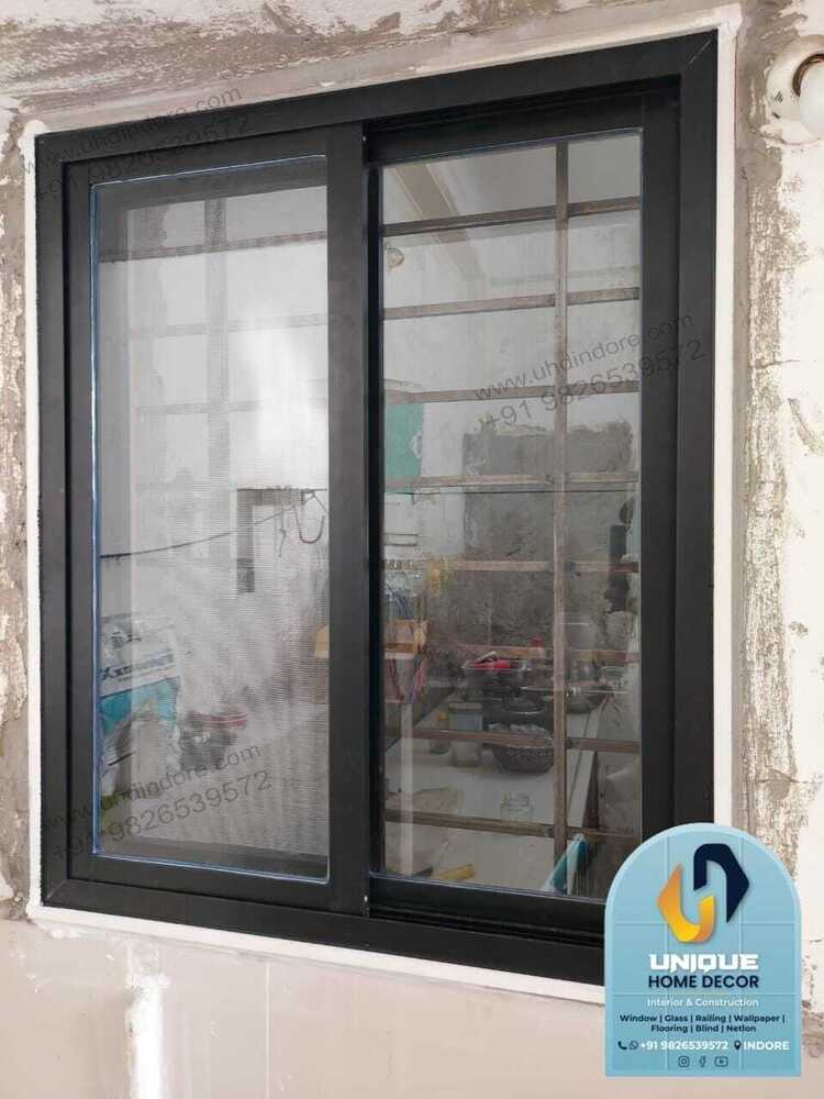 Domal Sliding Window