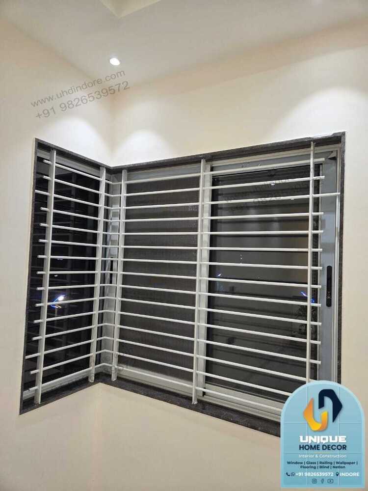 Domal Sliding Window