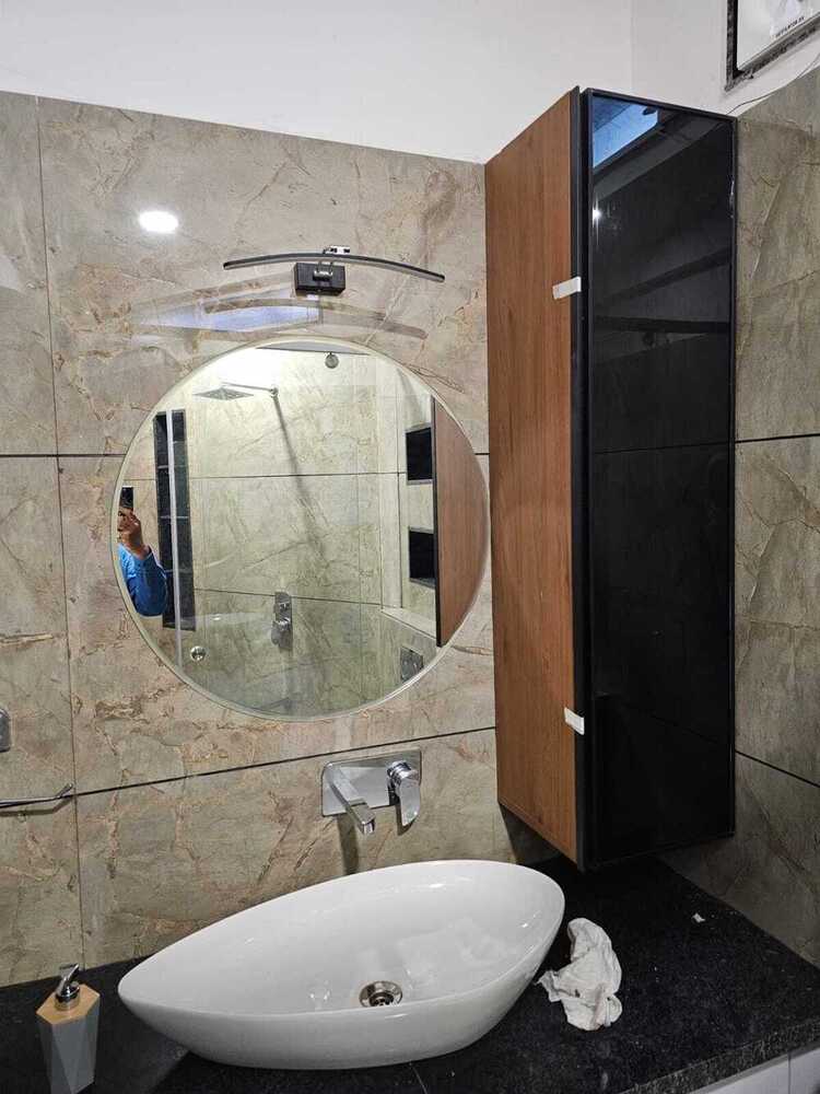Bathroom Dressing Mirror