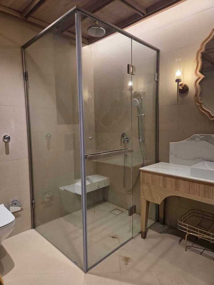 Toughend Glass Shower Partition