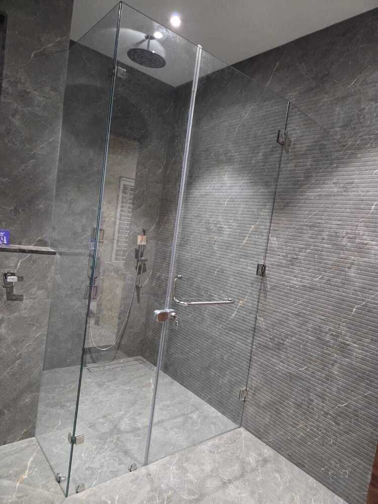 Toughend Glass Shower Partition