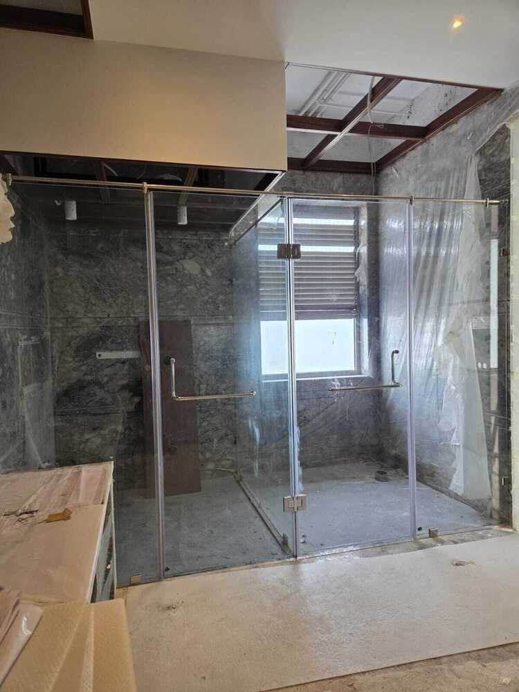 Toughend Glass Shower Partition