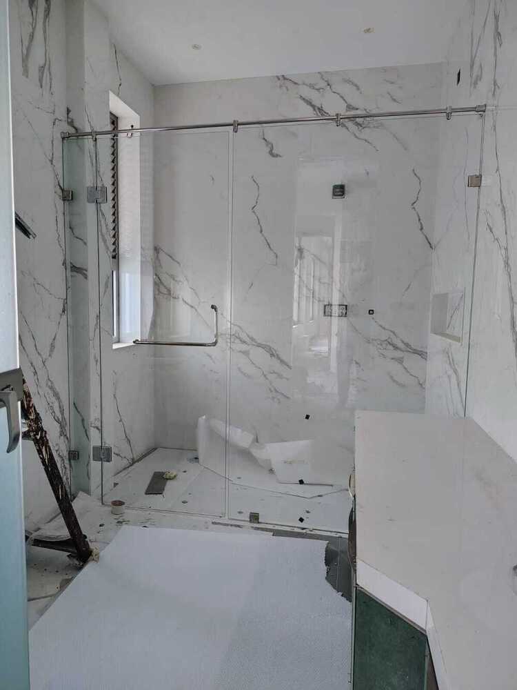 Bathroom Cubicle Glass Partition
