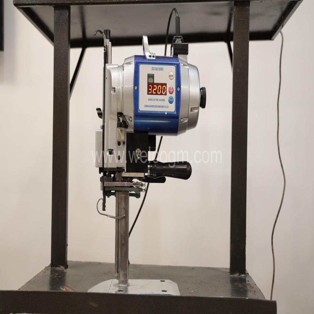 Straight Knife Cutting Machine - Color: Silver