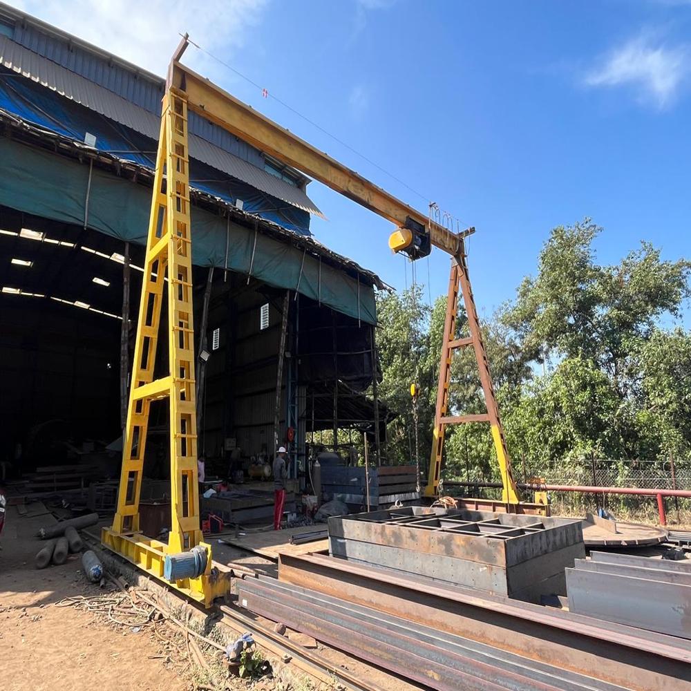 Industrial Golith crane