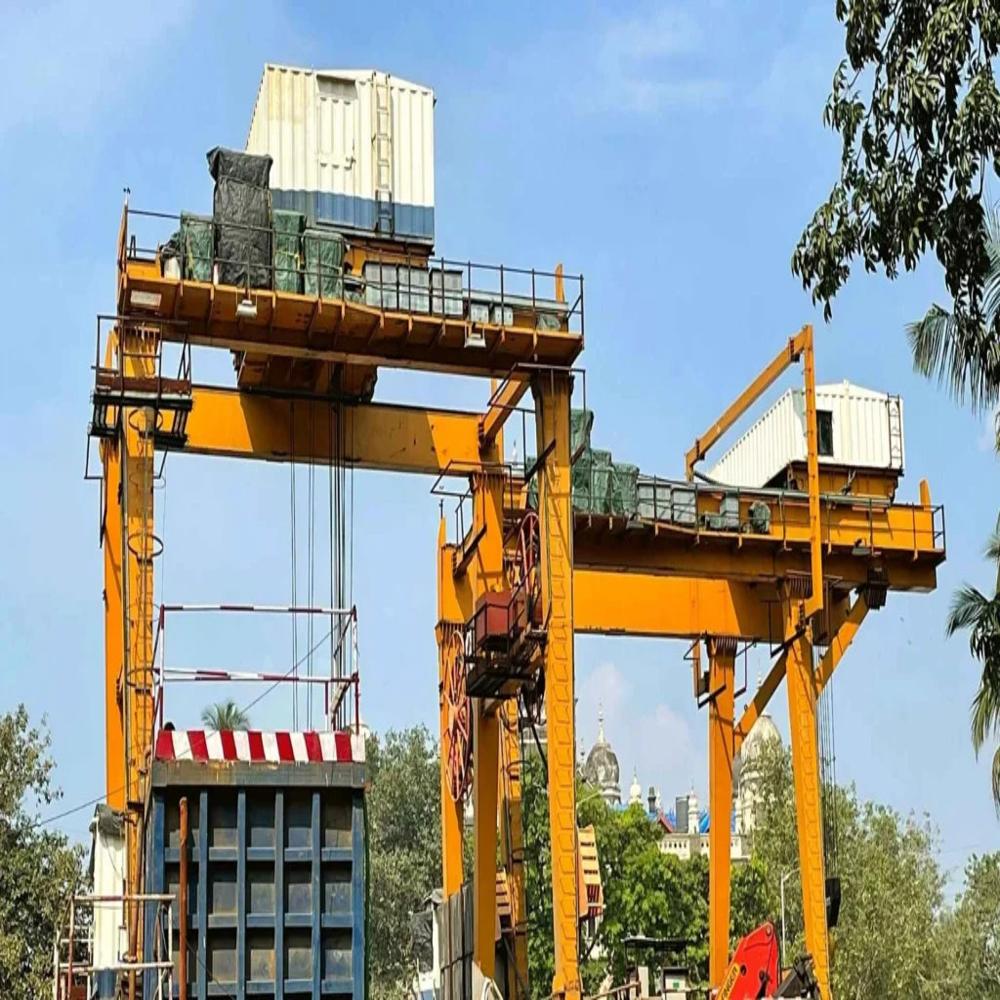 Industrial Golith crane