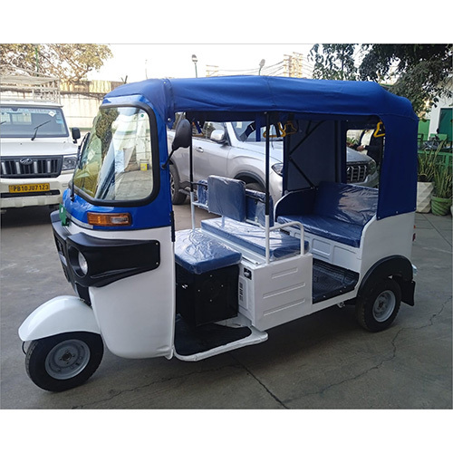 Low Speed 4 Plus 1 Electric Passenger With Lifepo4 Battery And Charger