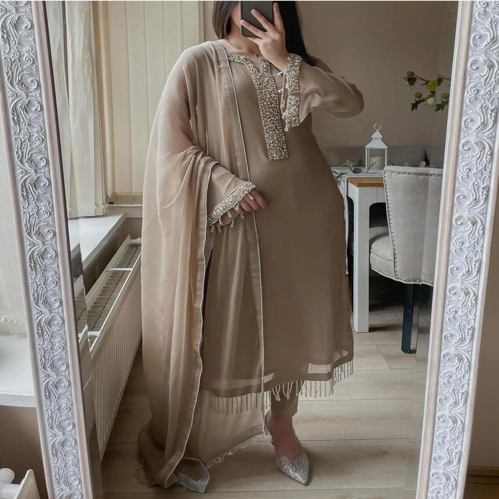 Pakistani 3 Piece Suit - Bust Size: 42 Inch (In)