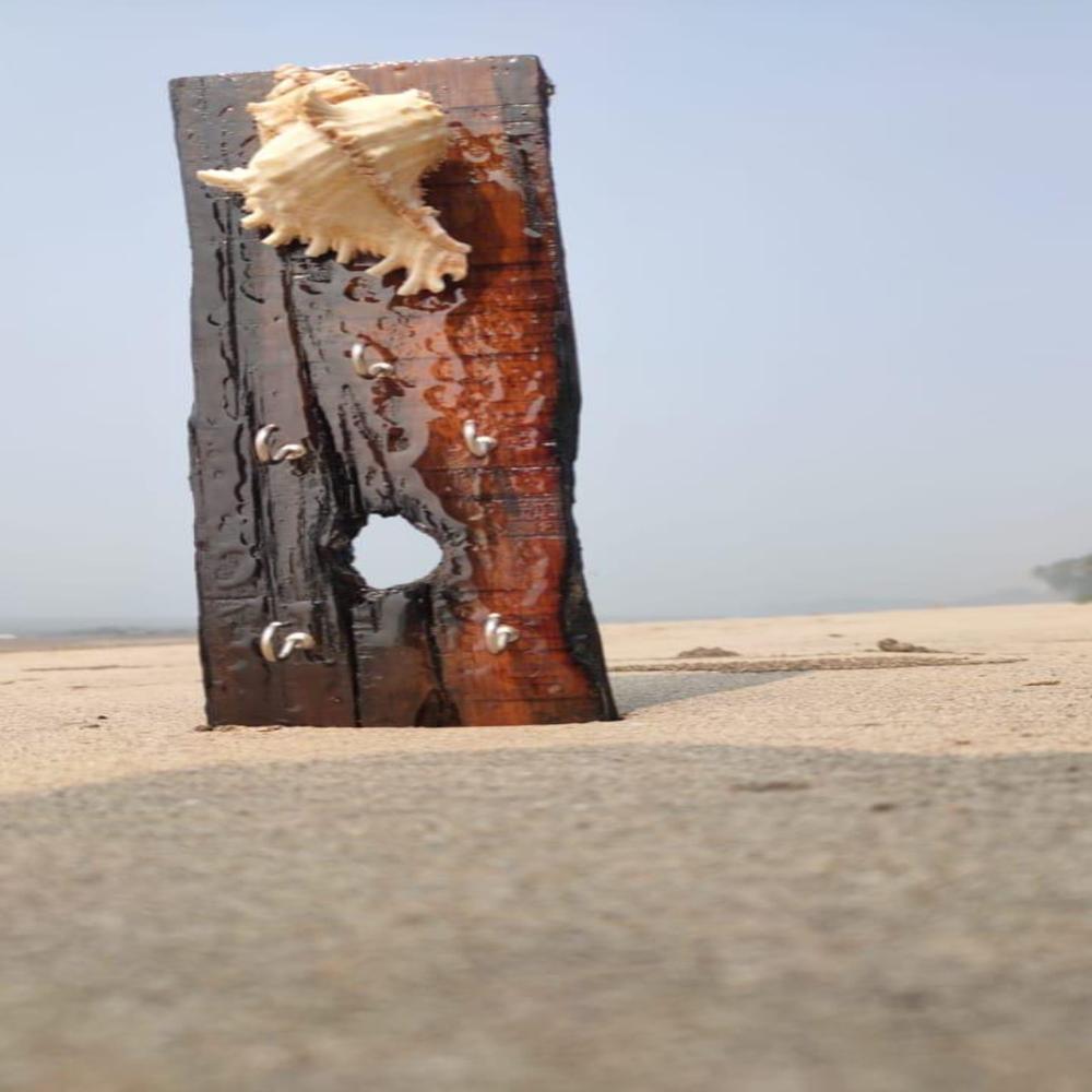 Key Holder - Material: Wood