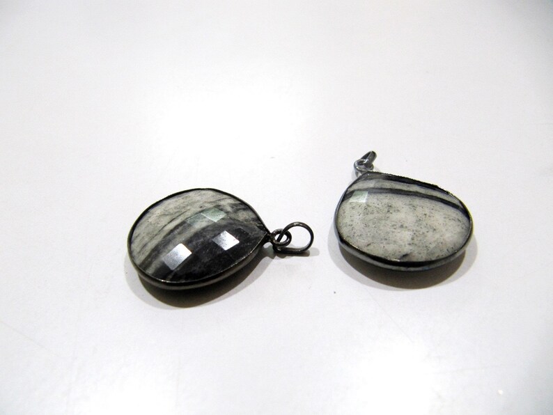 Natural Zebra Agate Heart Shape Briolette Faceted Connector Pendant Charm 22 mm size Unique Rare Gemstone Bezel Pendant Single Loop