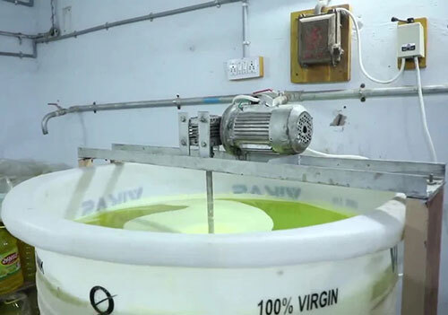 Liquid Paste Mixing Agitator