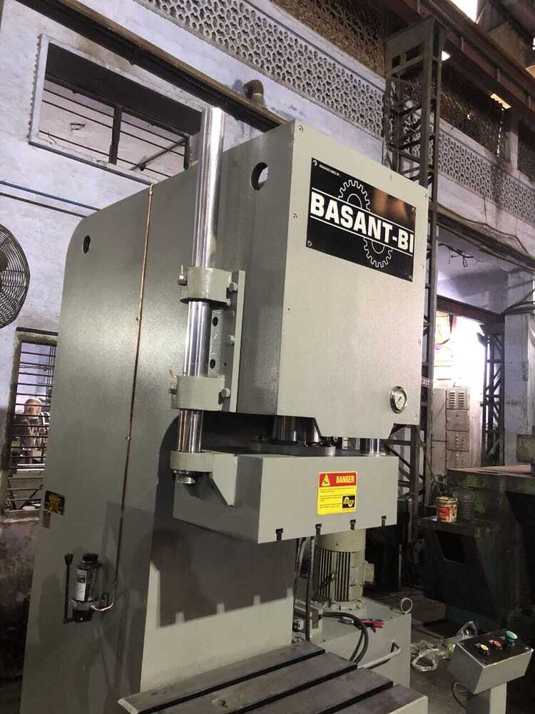 C Frame Hydraulic Press - Application: Industrial