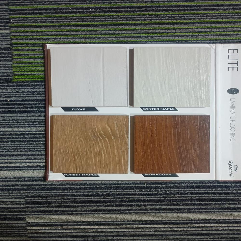 WOODEN FLOORNG LIVING ROOM