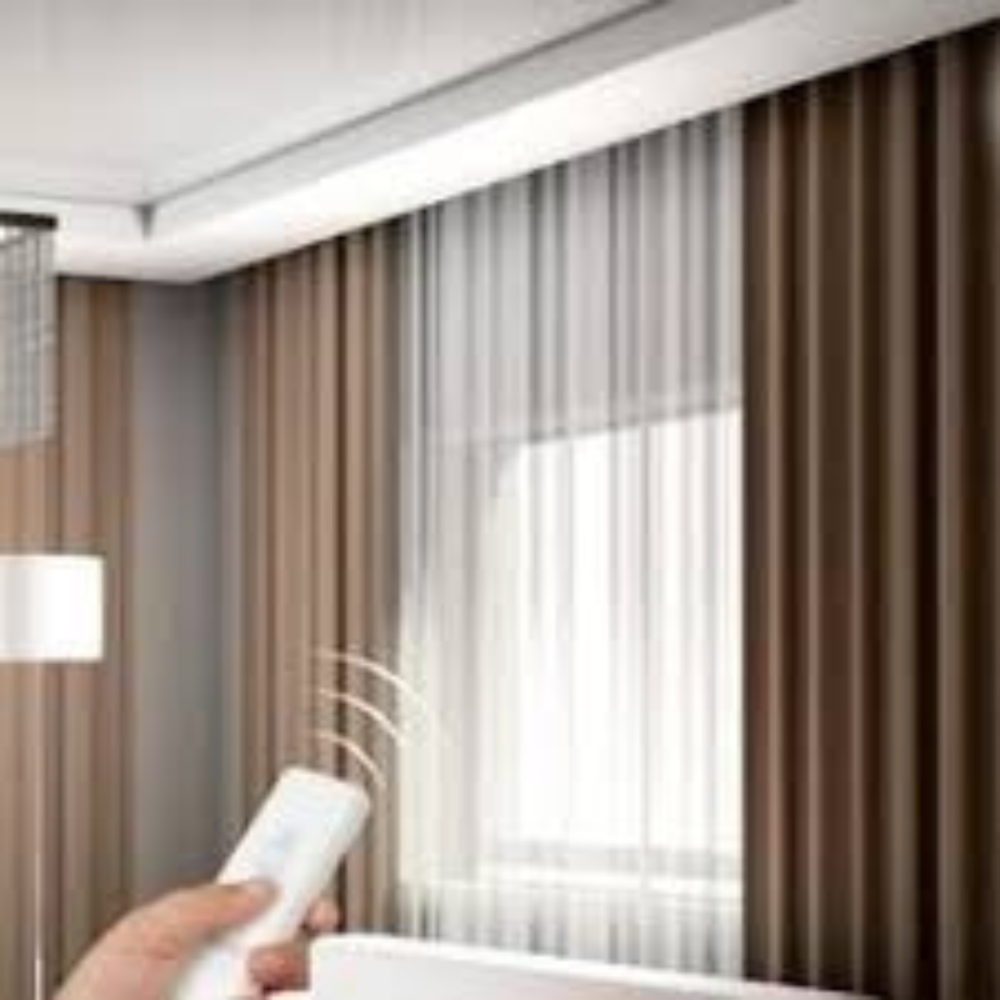 Automatic Curtain Operator - Color: White