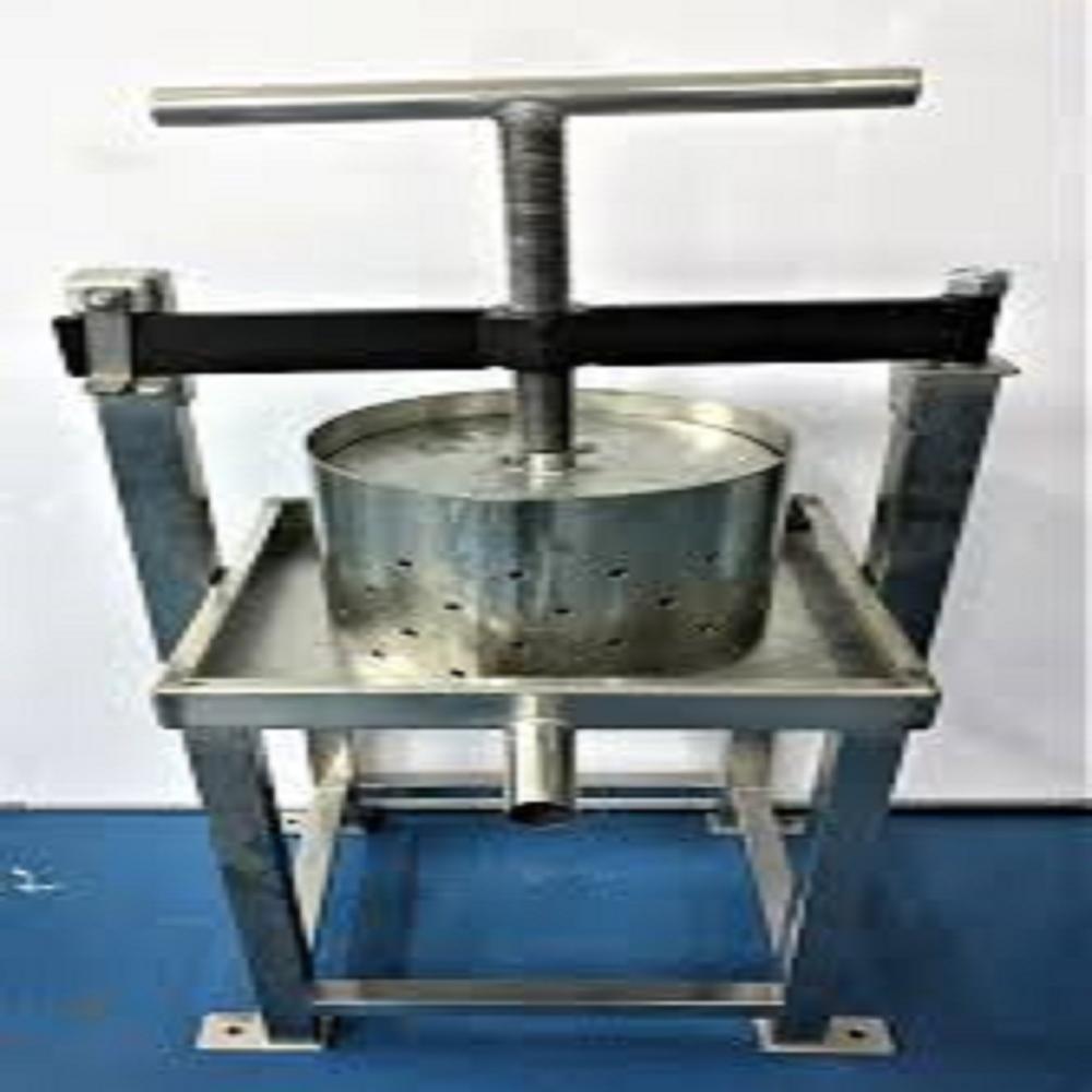 Mariya Manual Coconut Milk Hand Press Machine - Application: Small Scale Industry
