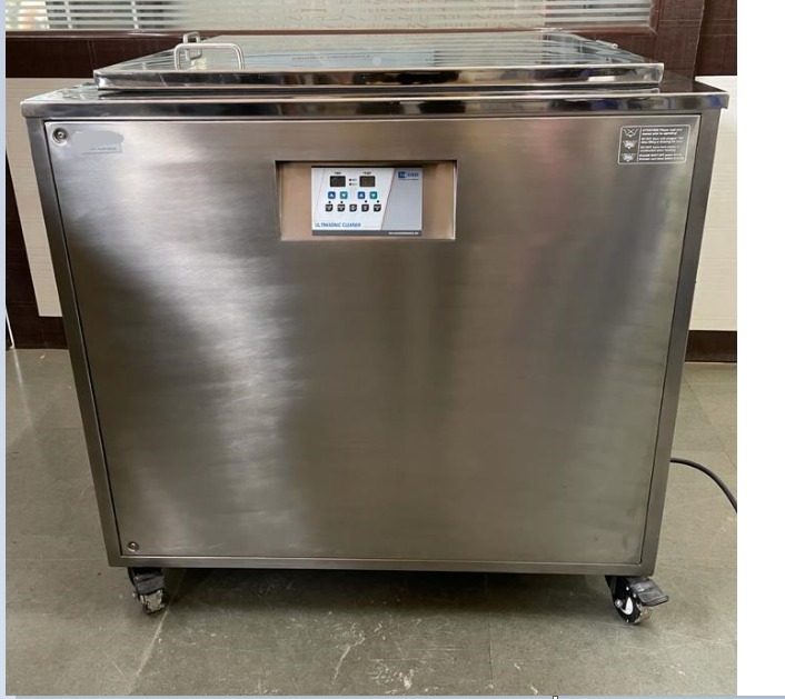 Ultrasonic Cleaning Machine