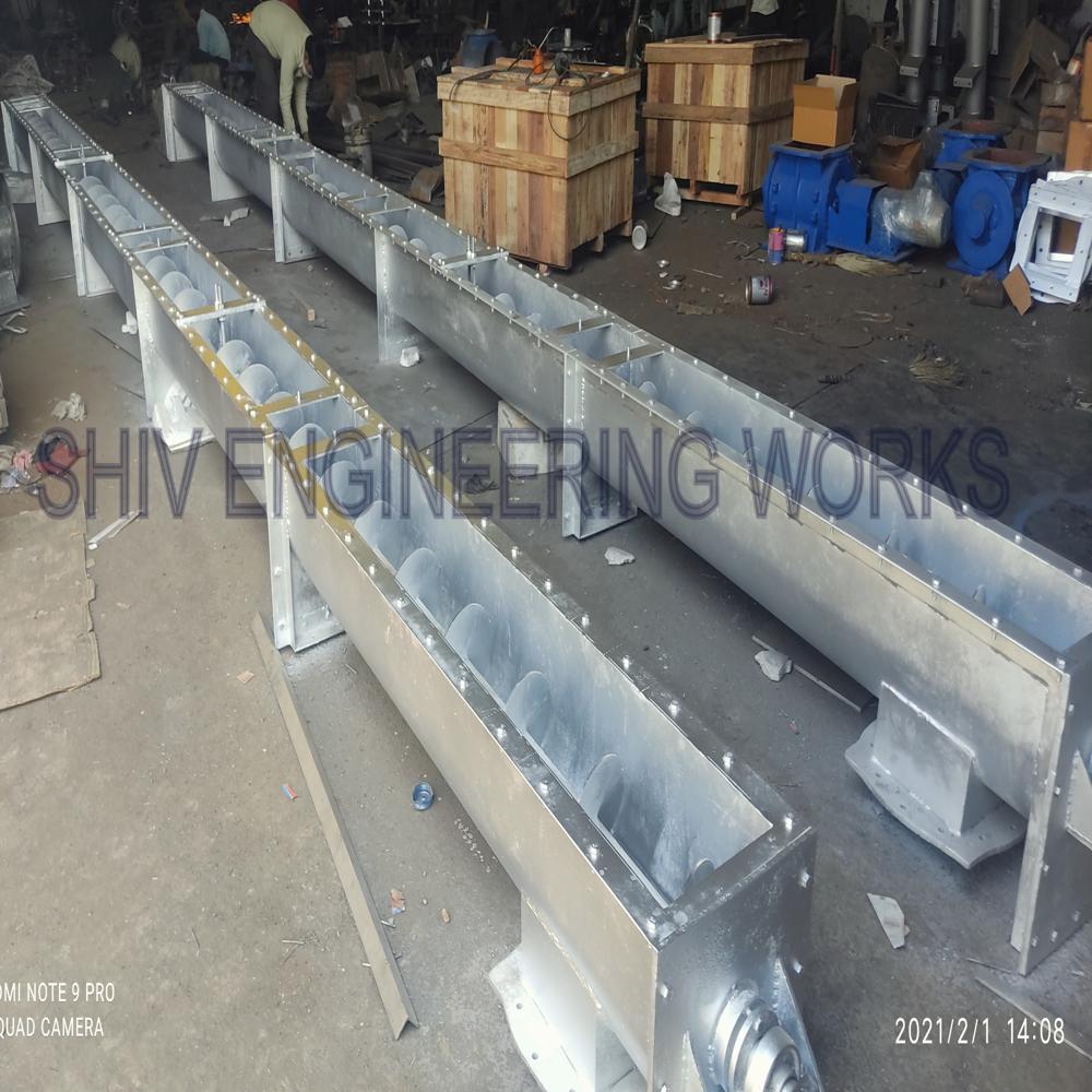Screw Conveyor - Features: Dust Proof