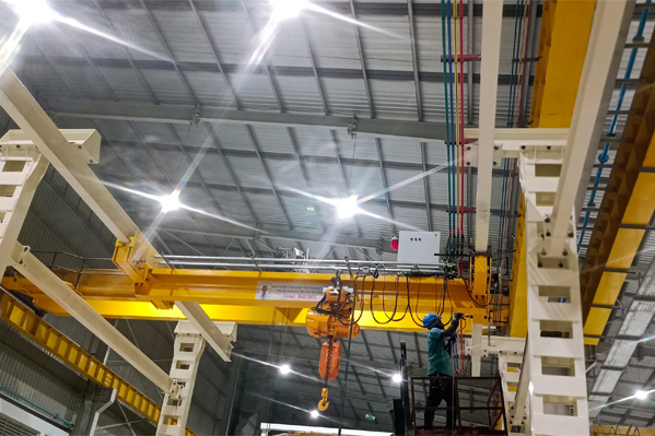 Underslung Crane - Application: Warehouse