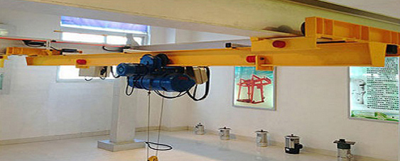 Underslung Crane - Application: Warehouse