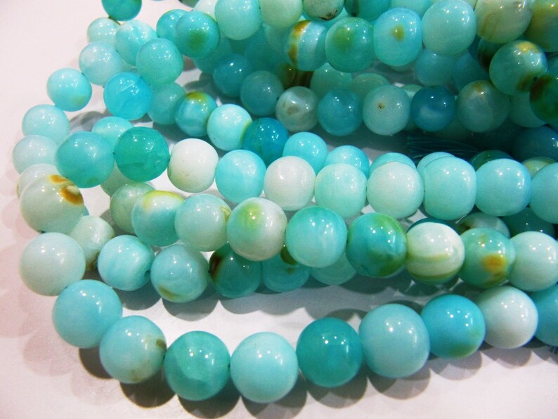 Natural Peruvian Opal Round ball Shape Beads Blue Opal 8 to 9mm beads sold per strand 13 inches Semi Precious Gemstone Wholesale Price