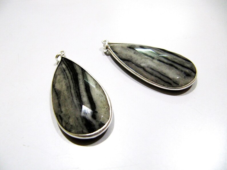 Natural Zebra Agate Pear Shape Briolette Faceted Connector Pendant Charm 22X45 mm size Unique Rare Gemstone Bezel Pendant Single Loop