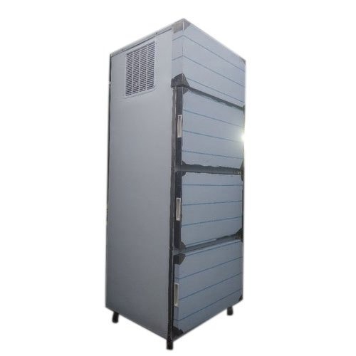 VERTICAL REFRIGERATOR WITH 3 DOOR
