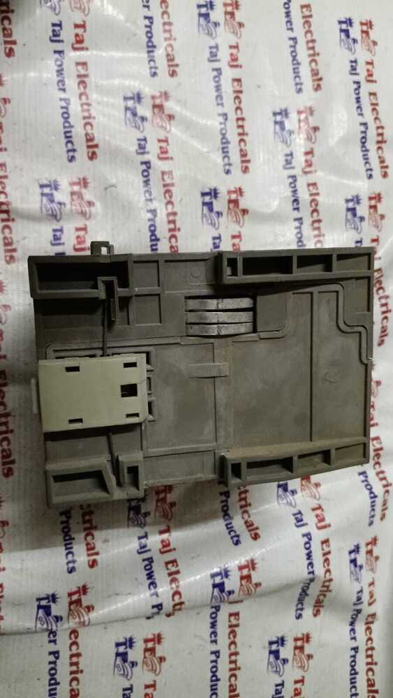 SIEMENS 6ES5 103-8MA03 PLC