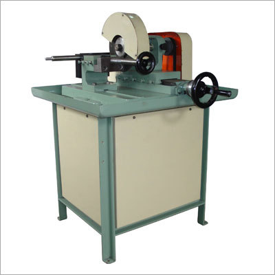 कटिंग मशीन