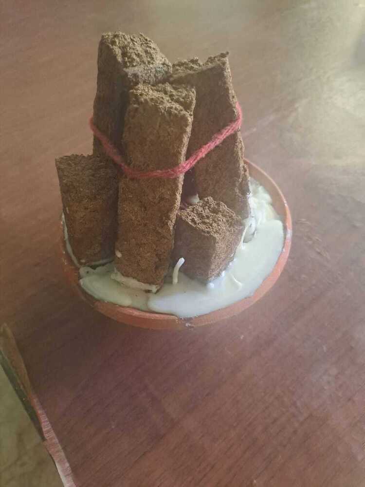 Holi Candle