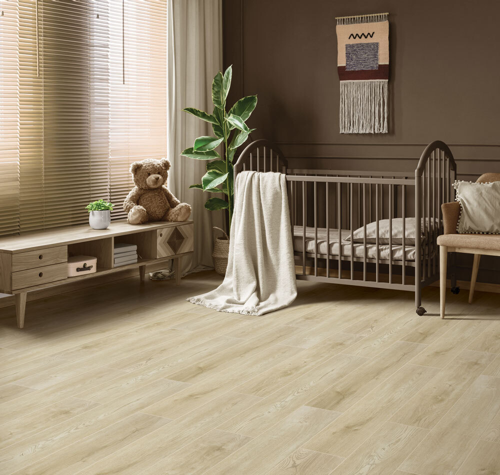 Bran Oak Laminated Wooden Flooring