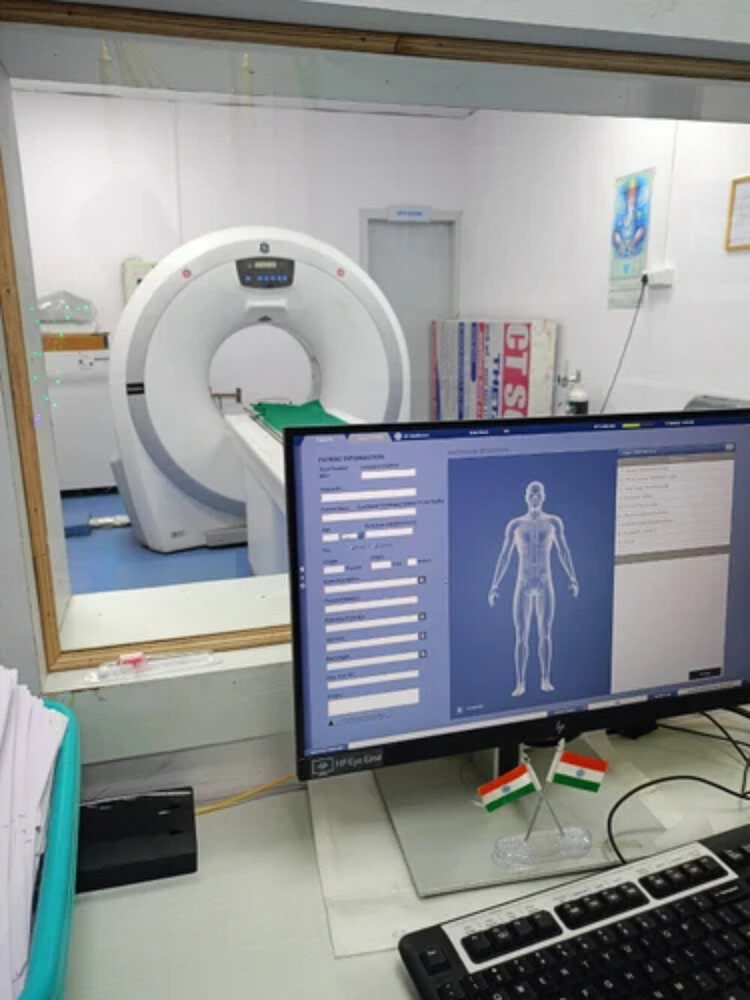 GE CT Scan Machine