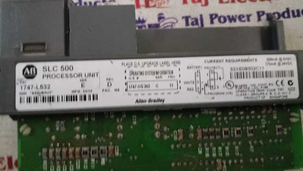 ALLEN BRADLEY 1747-L532 PLC