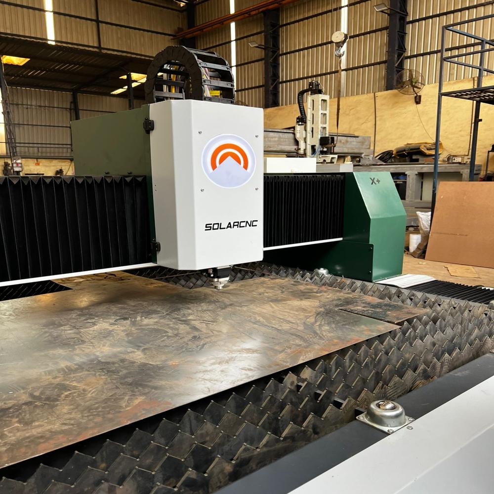 1.5 KW MS Fiber Laser Cutting Machine